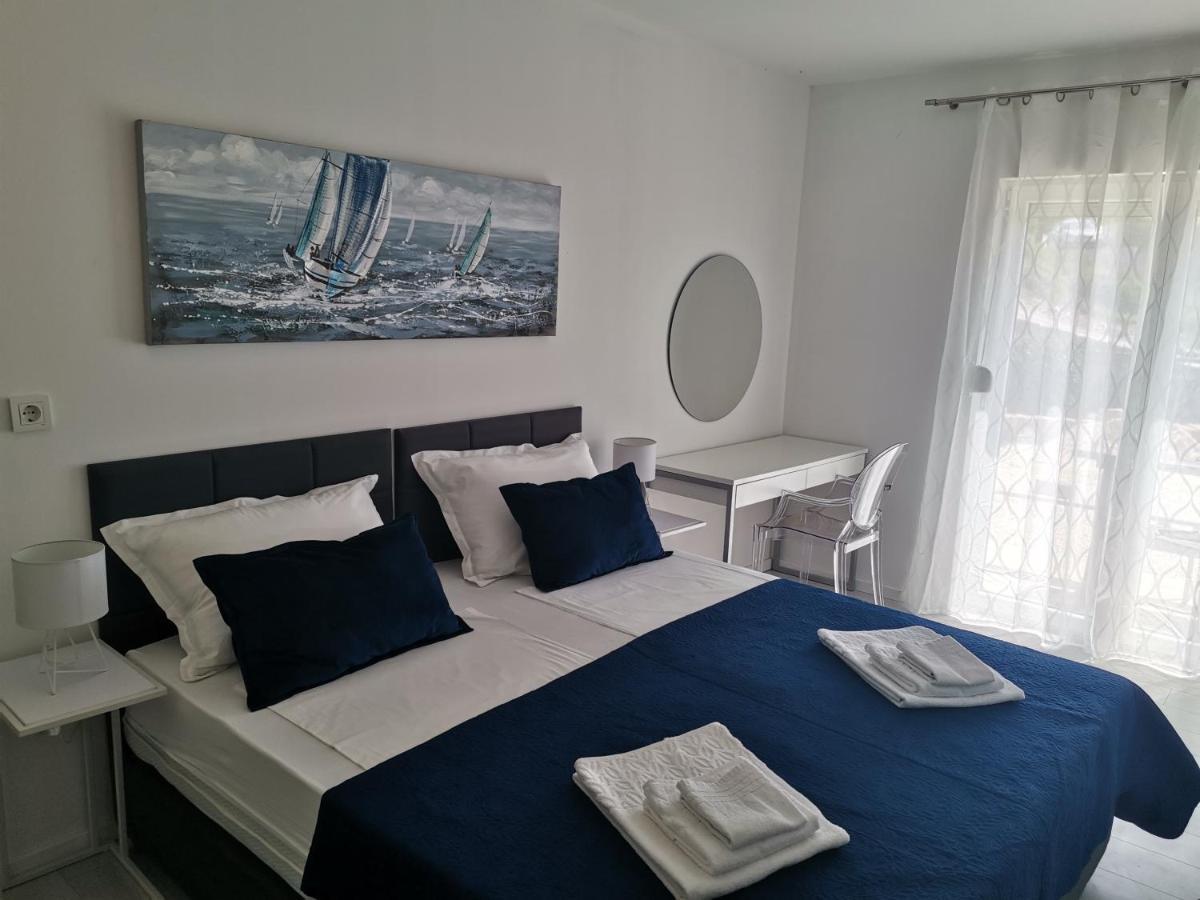 Apartmani Darko Rtina Esterno foto